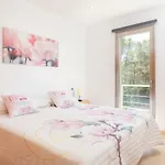 Vaumera F